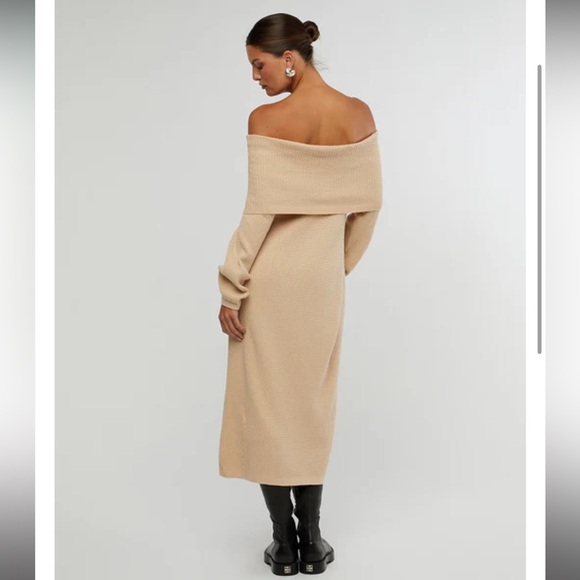 We Wore What Off The Shoulder Long Sleeve Knit Dress In Beige Size M - Picture 2 of 12